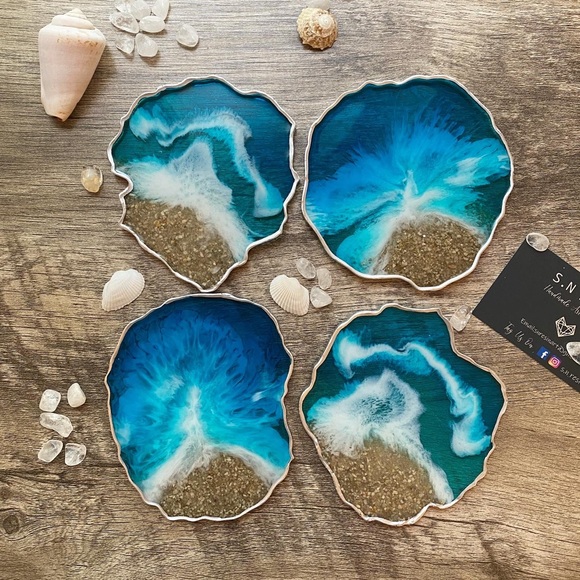Resin Beach Coaster, Set of 4, handmade - Picture 10 of 10